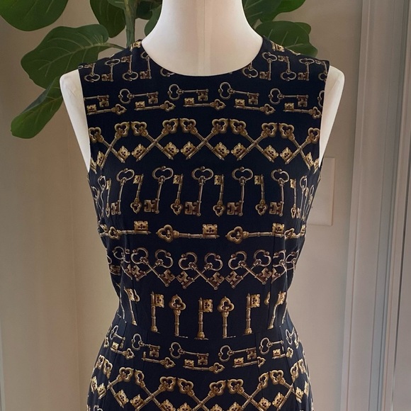 Dolce & Gabbana black key dress size it 42 / US6 - Picture 7 of 11